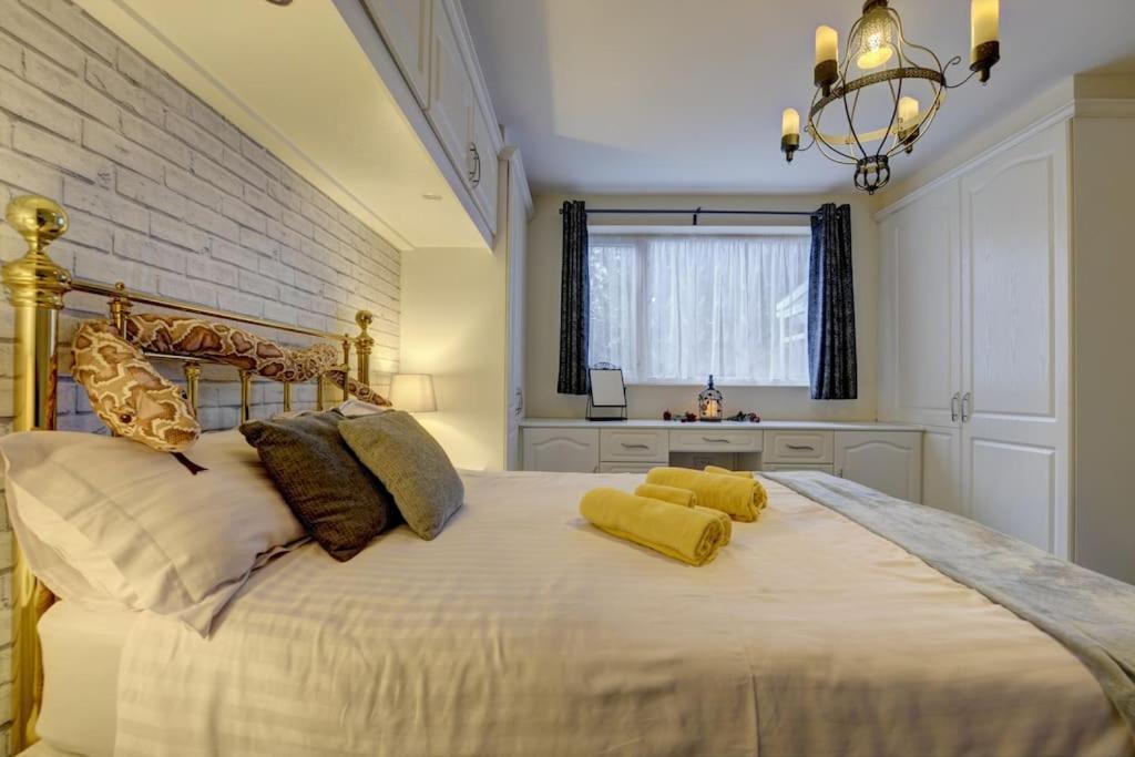 Harry'S House Apartman Watford  Kültér fotó