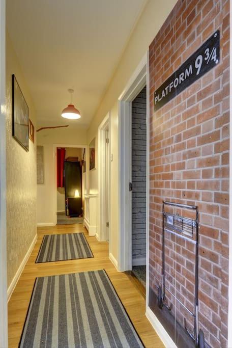 Harry'S House Apartman Watford  Kültér fotó
